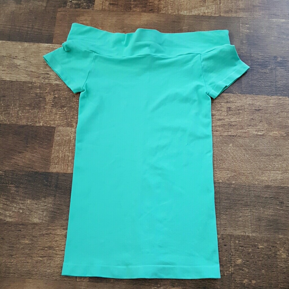 Judith March Off-Shoulder Top